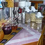 Casa Alessandra Отель Мальчезине