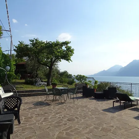 Casa Alessandra ホテル 2*