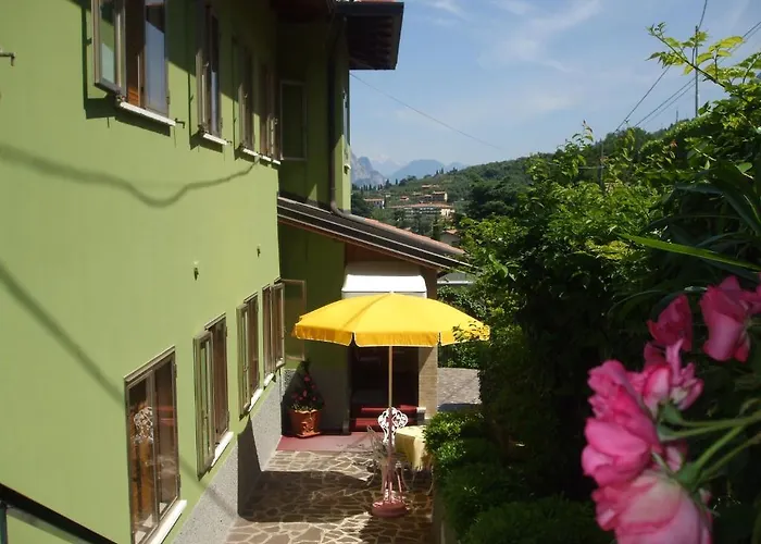 Casa Alessandra Hotel 2*