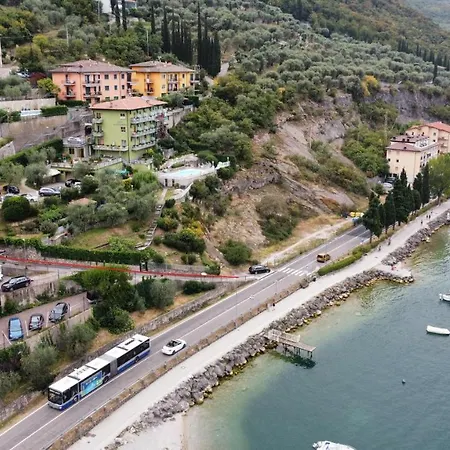 Hotel Casa Alessandra 2*