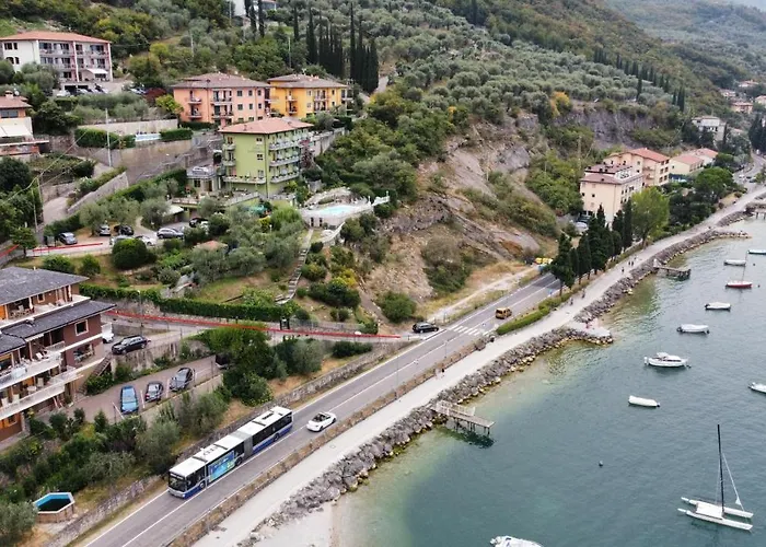 Hotel Casa Alessandra 2*