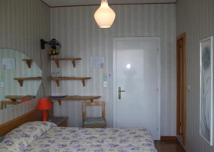 Casa Alessandra Hotel 2*